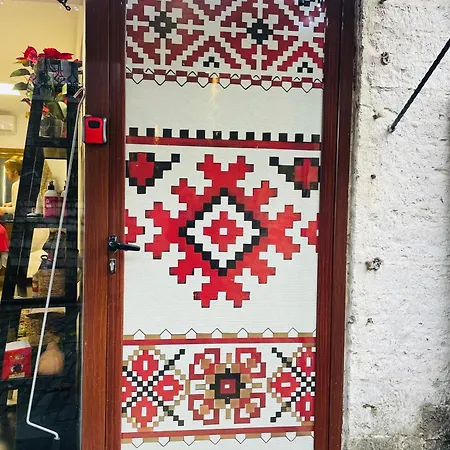 Old Bazaar 아파트 Gjirokastër