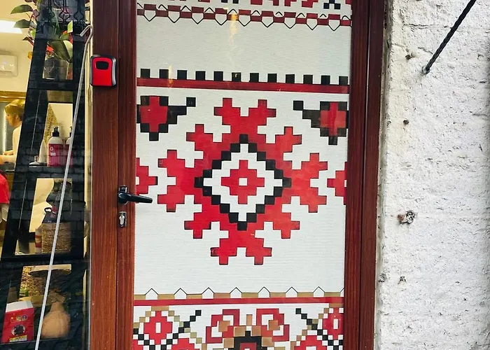 Old Bazaar 公寓 Gjirokastër